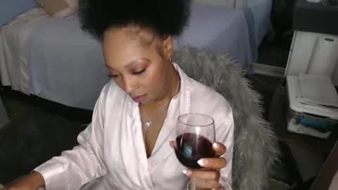 Snapshot of geishapaige chatting on 26, 9, 2025 The Empress online show from 26, 9, 2025