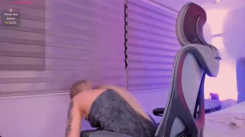 Snapshot of gemarodriguez_ chatting on 17, 11, 2025 Gemma online show from 17, 11, 2025