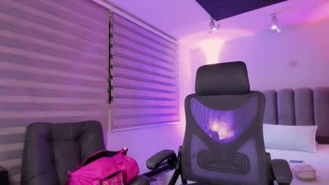 Snapshot of gemarodriguez_ chatting on 29, 11, 2025 Gemma online show from 29, 11, 2025