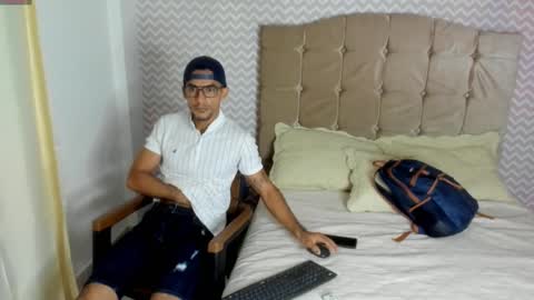 geminiano_hot online show from 5, 12, 2024