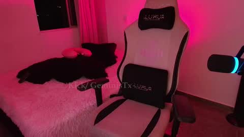 geminis11 online show from 20, 12, 2025