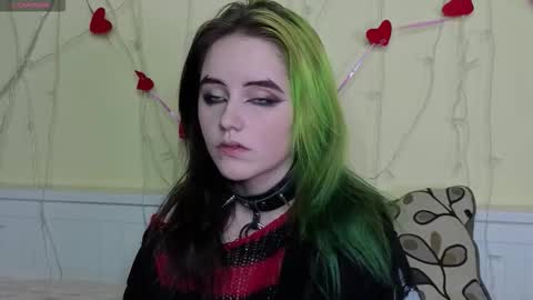 Ilona online show from 15, 10, 2025