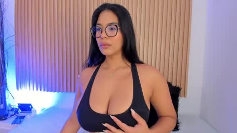 Snapshot of genesisruiz chatting on 3, 6, 2026 online show from 3, 6, 2026