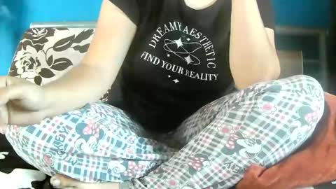 Snapshot of geneviev3 chatting on 20, 6, 2026 Geny online show from 20, 6, 2026