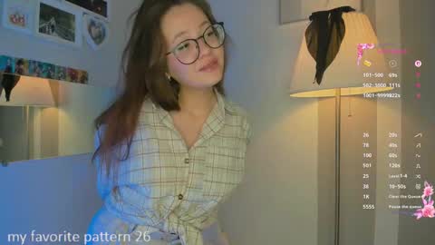 Snapshot of geniferluyt chatting on 14, 9, 2025 geniferluyt online show from 14, 9, 2025