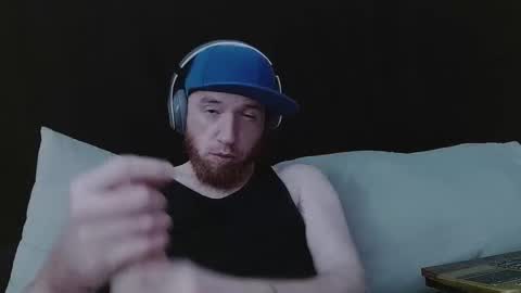 genitalwars online show from 18, 12, 2025