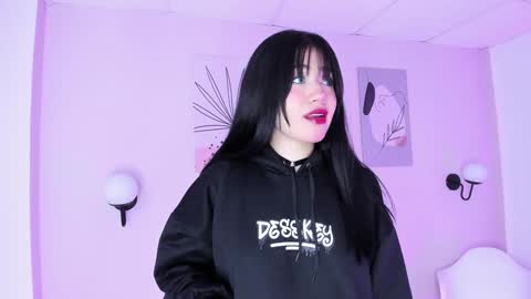 Snapshot of gennesis_love chatting on 9, 1, 2025 Sofia online show from 9, 1, 2025