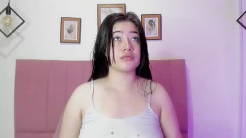 Snapshot of gennesis_love chatting on 28, 9, 2025 Sofia online show from 28, 9, 2025