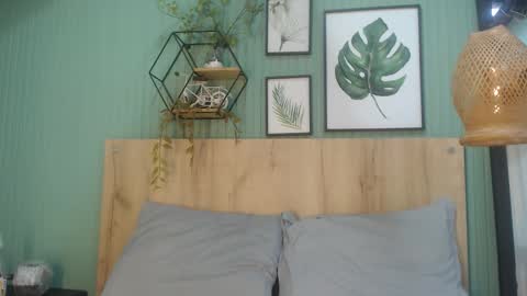 Snapshot of geo_jonnes25 chatting on 27, 11, 2025 Geo J online show from 27, 11, 2025