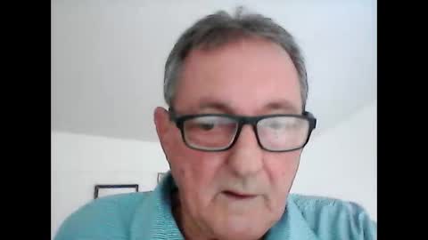 Snapshot of georg1412 chatting on 8, 10, 2025 georg1412 online show from 8, 10, 2025