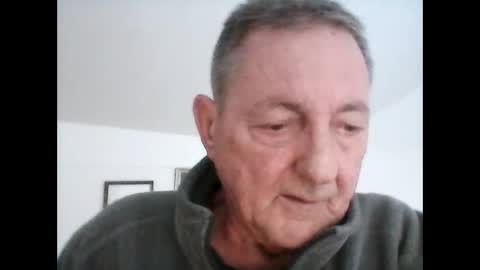 Snapshot of georg1412 chatting on 24, 10, 2025 georg1412 online show from 24, 10, 2025