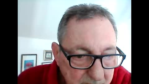 Snapshot of georg1412 chatting on 29, 10, 2025 georg1412 online show from 29, 10, 2025