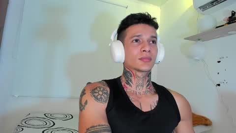 Snapshot of george_prince2 chatting on 31, 12, 2024 independent model online show from 31, 12, 2024