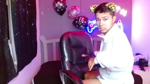 GEORGE online show from 8, 1, 2025