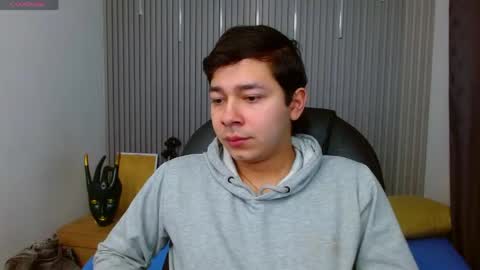 Snapshot of georgesmith_1 chatting on 19, 4, 2026 GEORGE online show from 19, 4, 2026