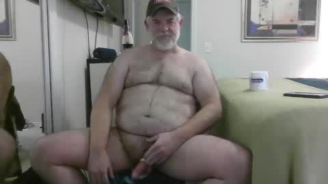 Snapshot of georgiagooner chatting on 4, 5, 2026 ProudGooner online show from 4, 5, 2026