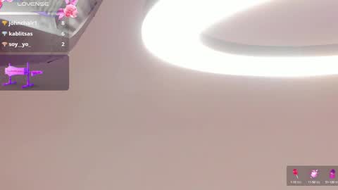 Kendal  online show from 7, 3, 2025