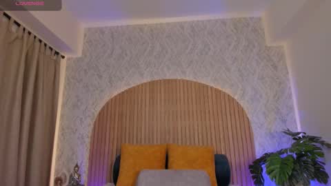 Kendal  online show from 21, 10, 2025