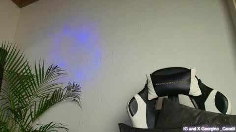 Peter Mike online show from 4, 10, 2025