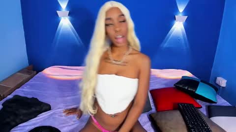 Georgina  online show from 28, 2, 2025