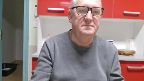 Snapshot of gerardlp131313 chatting on 1, 11, 2025 gerardlp131313 online show from 1, 11, 2025