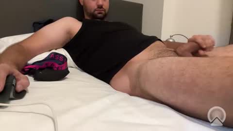 Snapshot of german211997 chatting on 10, 11, 2025 Tommy online show from 10, 11, 2025