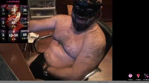 Snapshot of geronimo_431 chatting on 18, 10, 2025 Daddy Jokes online show from 18, 10, 2025