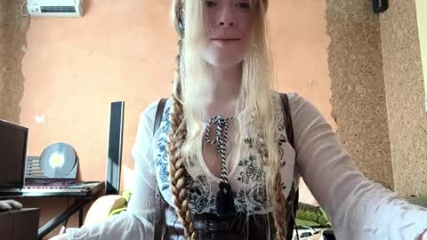 Kate online show from 7, 4, 2026