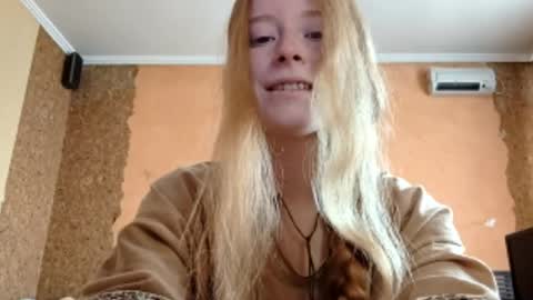 Kate online show from 28, 4, 2026