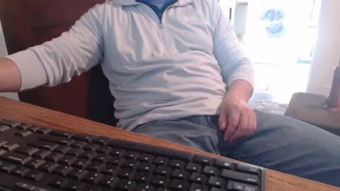 Snapshot of gethoggy chatting on 1, 10, 2025 gethoggy online show from 1, 10, 2025