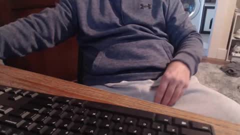 Snapshot of gethoggy chatting on 4, 11, 2025 gethoggy online show from 4, 11, 2025