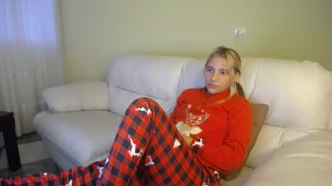 Snapshot of ggemas chatting on 18, 12, 2024 ggemas online show from 18, 12, 2024