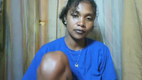 Snapshot of gggloria chatting on 21, 10, 2025 gggloria online show from 21, 10, 2025