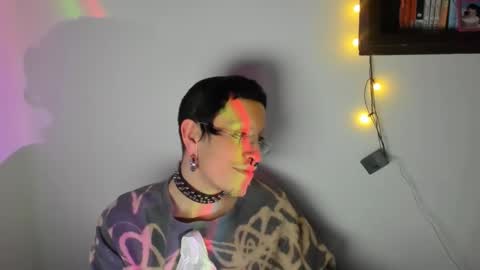 Snapshot of gh0st_pussy chatting on 29, 5, 2026 Ghost Bussy online show from 29, 5, 2026