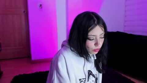 Snapshot of ghostly_doll chatting on 23, 1, 2025 ghostly_doll online show from 23, 1, 2025