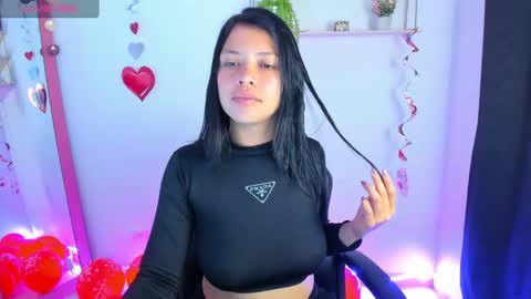 giaaaa   online show from 15, 2, 2025