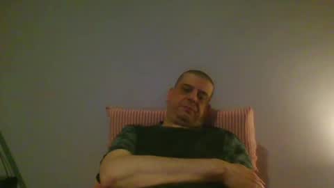 Snapshot of giaco1982 chatting on 30, 4, 2026 samuel online show from 30, 4, 2026