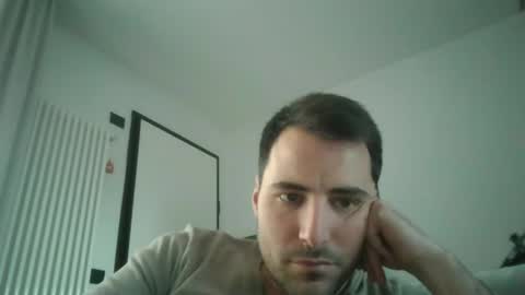 Snapshot of giacomo9669 chatting on 3, 1, 2025 giacomo9669 online show from 3, 1, 2025