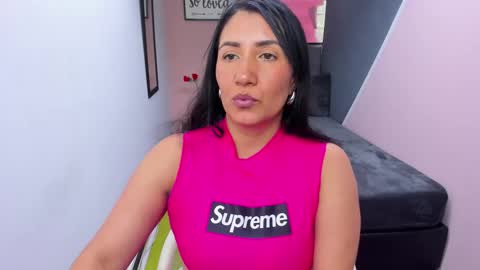 Snapshot of giafox_ chatting on 19, 2, 2025 G I A FOX online show from 19, 2, 2025