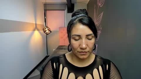 Snapshot of giafox_ chatting on 2, 3, 2025 G I A FOX online show from 2, 3, 2025