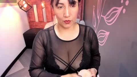 Snapshot of giafox_ chatting on 29, 9, 2025 G I A FOX online show from 29, 9, 2025