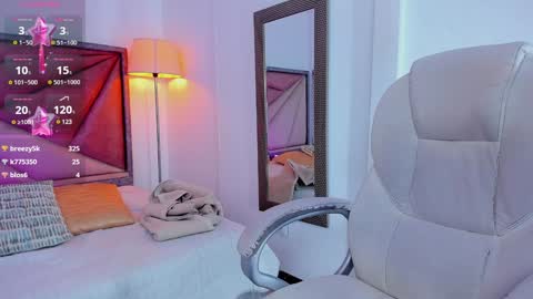 Gia  online show from 16, 1, 2025