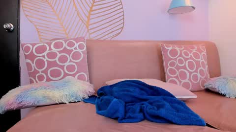 Gia  online show from 13, 2, 2025