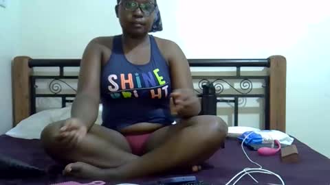 Snapshot of giannah01 chatting on 3, 11, 2025 Giannah online show from 3, 11, 2025