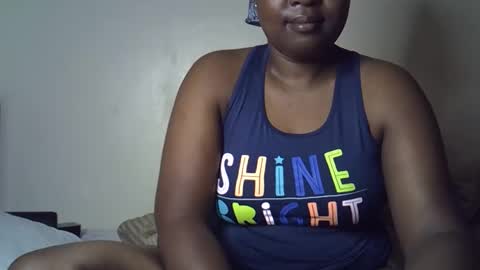 Snapshot of giannah01 chatting on 13, 11, 2025 Giannah online show from 13, 11, 2025