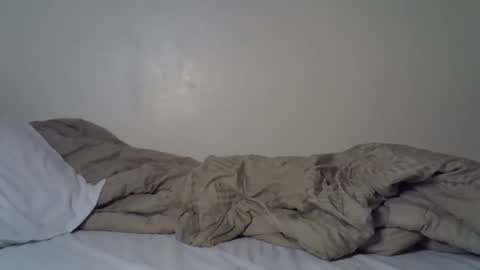 Snapshot of giannah01 chatting on 24, 11, 2025 Giannah online show from 24, 11, 2025