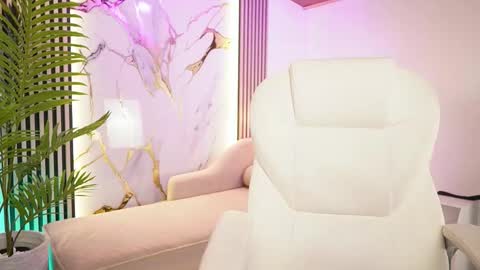 Snapshot of gianovak chatting on 19, 11, 2025 gianovak online show from 19, 11, 2025