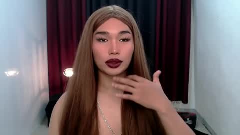 Snapshot of giaxxx01 chatting on 27, 12, 2024 Gia X online show from 27, 12, 2024
