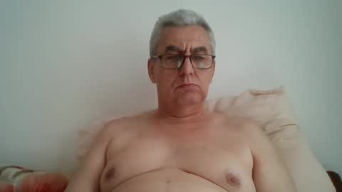 Snapshot of gigi1970 chatting on 19, 4, 2026 gigi1970 online show from 19, 4, 2026