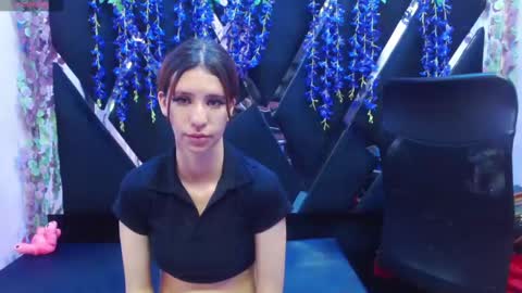 Snapshot of gigi_glase chatting on 16, 9, 2025 gigi glase online show from 16, 9, 2025